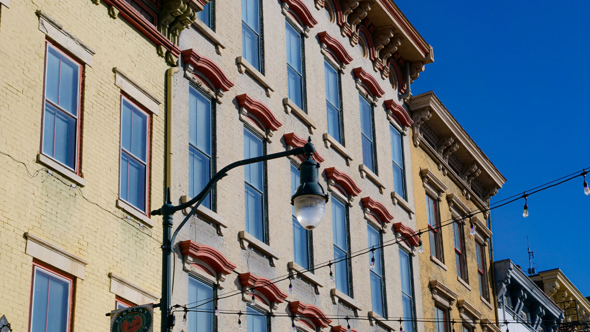 Photo of building with traditional Cincinnati architecture 